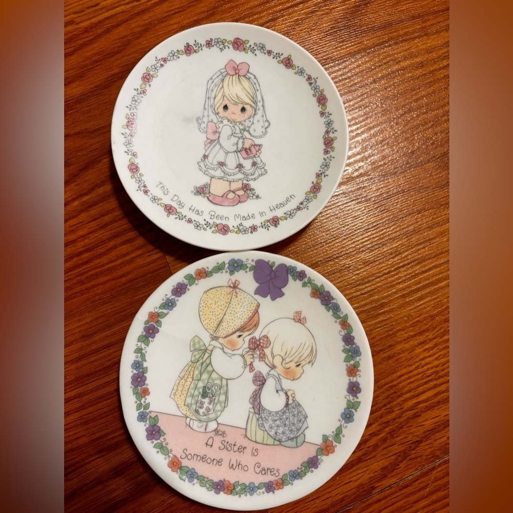 Set of 2 Vintage Precious Moments 4" Plates
